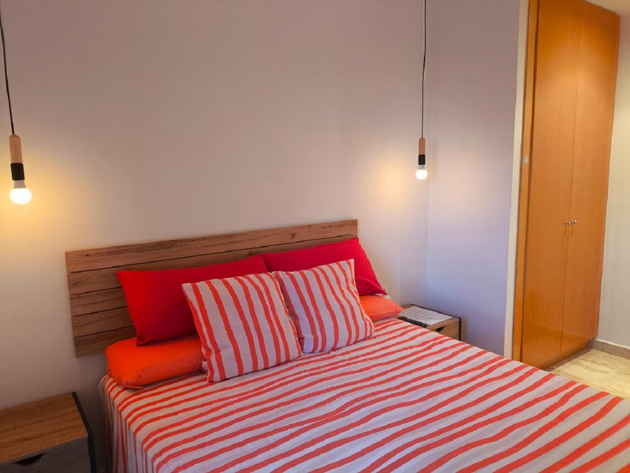 Habitacion Doble Con Bano Privado Y Desayuno Incluido Viladecáns Екстериор снимка