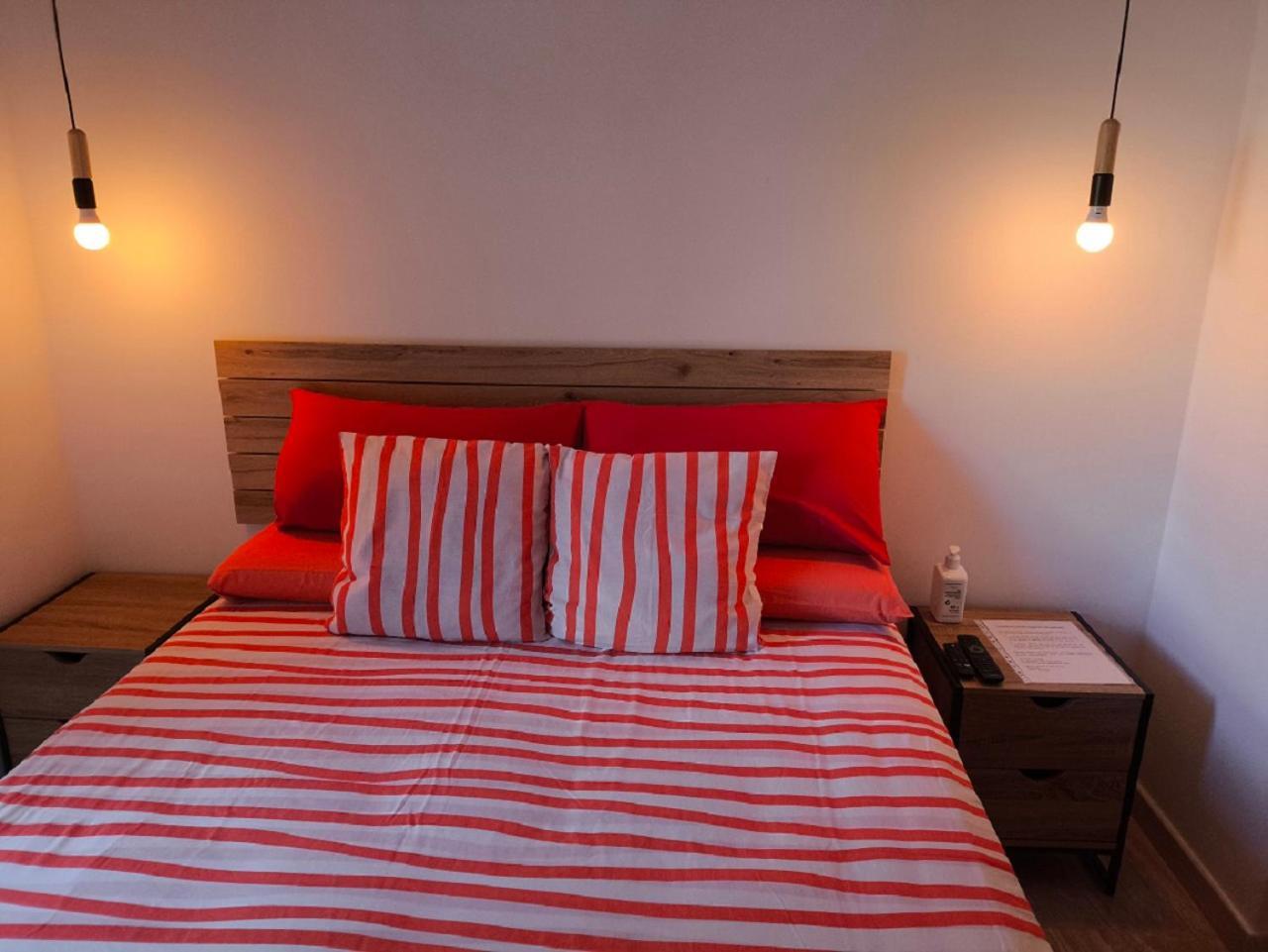 Habitacion Doble Con Bano Privado Y Desayuno Incluido Viladecáns Екстериор снимка